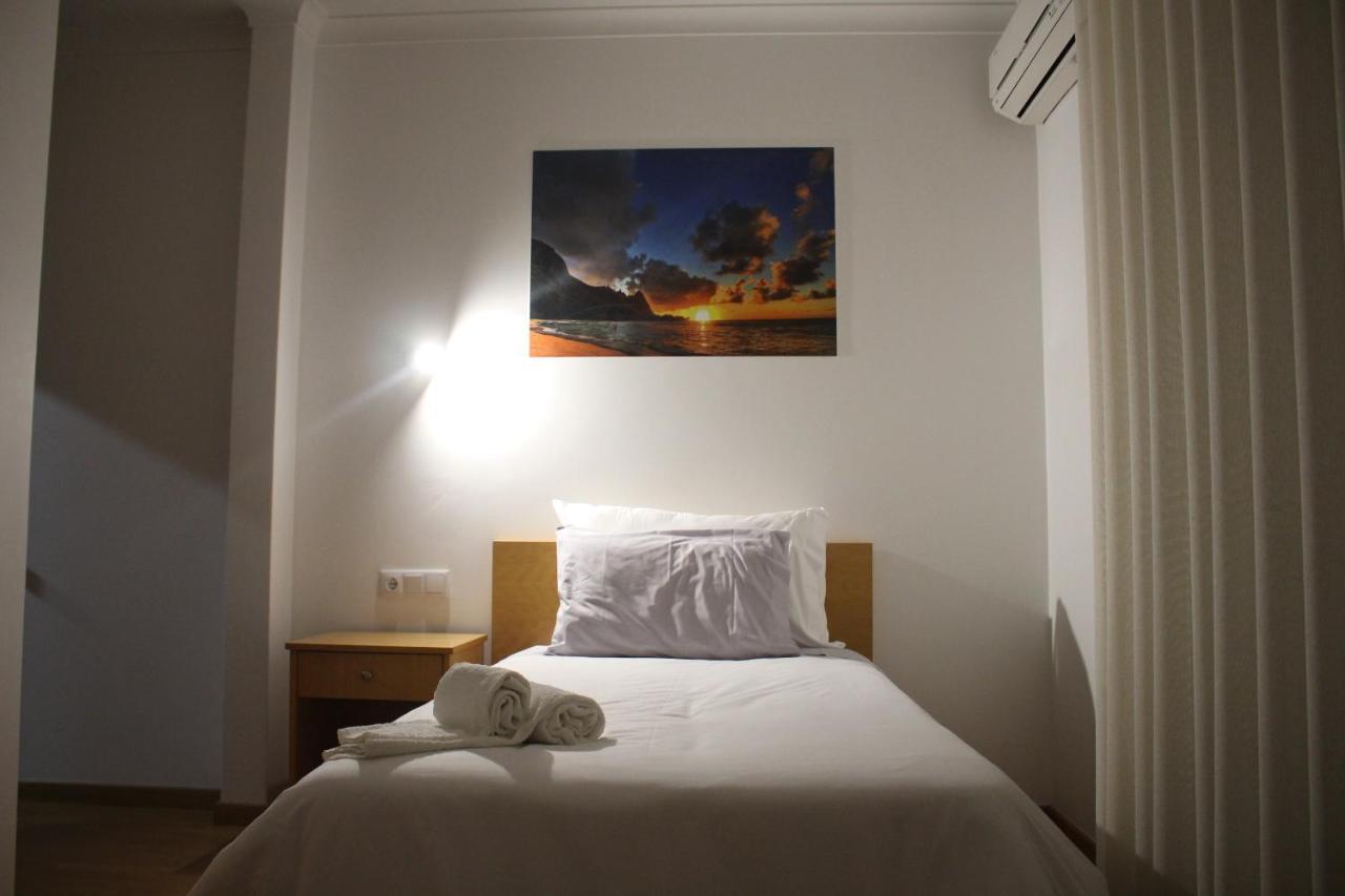 Hotel Solar Da Charneca Leiria Buitenkant foto